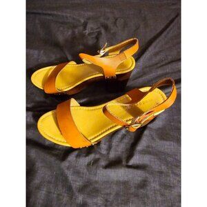 Madden Girl Brown Wooded Heels Sandals Ankle Strap Lifft Style Size 10